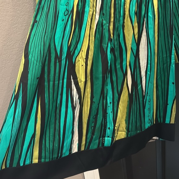 bebe Green and Yellow Striped blouse - Picture 3 of 5